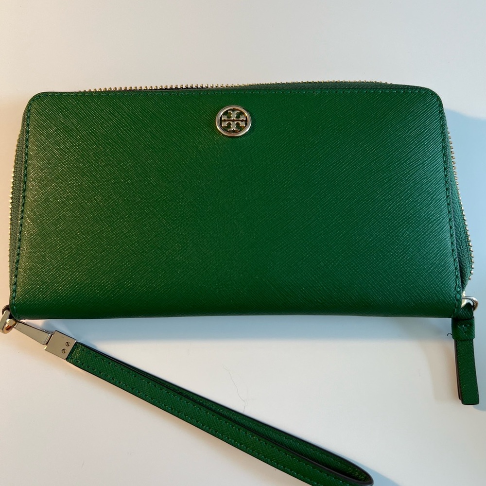 Tory Burch Robinson Continental Wallet